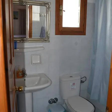 Διαμέρισμα Flora Manos *